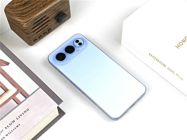 2025年最强的拍照手机 这款产品引领人像时代