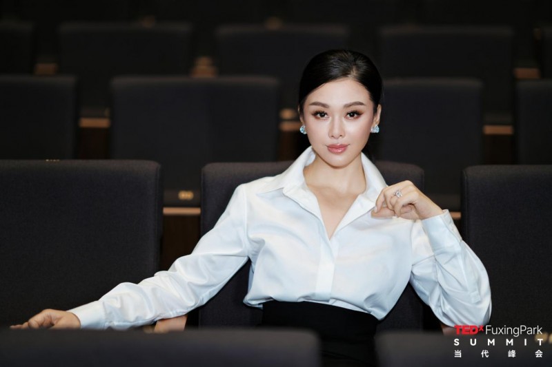 柏荟郑涵文亮剑 TEDx 峰会，掀起一场关于“不扫兴”的革命(图2)