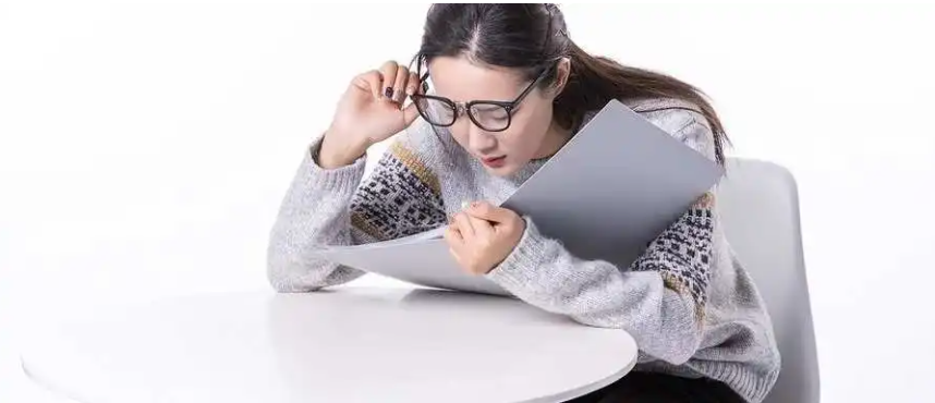 伊康视光“视力护航者”保护青少年视力健康(图1)