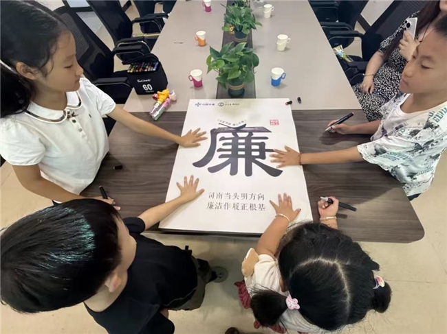 中交一公局集团海威公司沈阳片区项目“亲情入一线”专题活动纪实(图2)