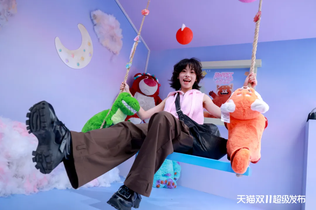 50个全球大牌,在「天猫双11超级发布」觉醒(图4) 50个全球大牌,在「天猫双11超级发布」觉醒(图4)