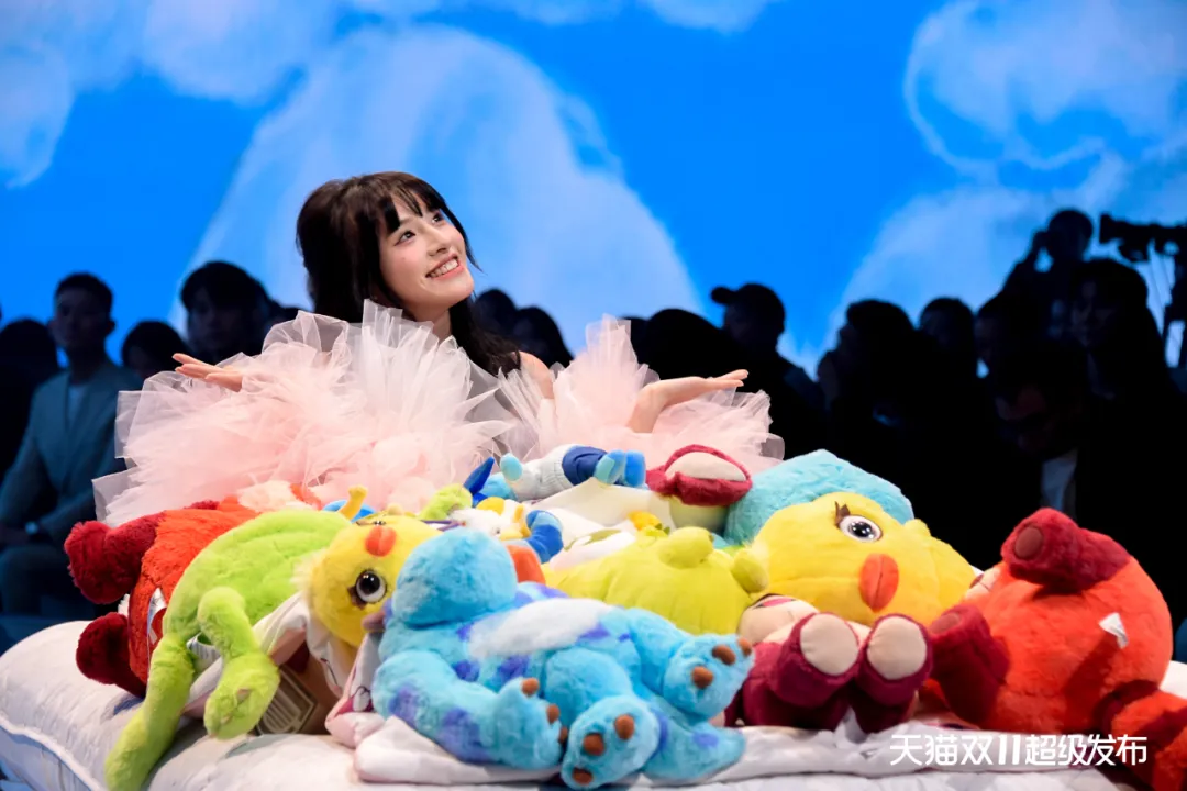 50个全球大牌,在「天猫双11超级发布」觉醒(图16) 50个全球大牌,在「天猫双11超级发布」觉醒(图16)