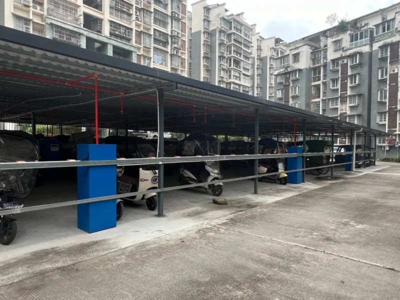 200余辆电动车充电竟零事故！记者暗访德阳小区揭密这个会灭火的充电桩(图4)