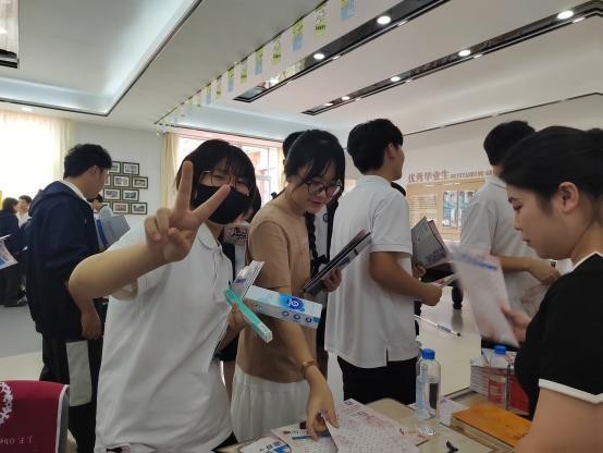 2024国开中学国际部本年度第一场国际教育展成功举办！(图12)