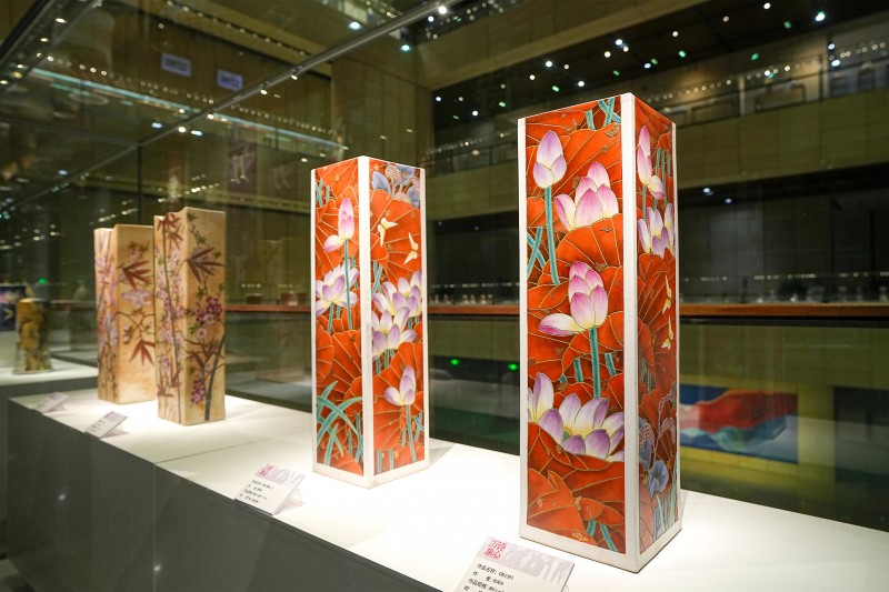 “守护者传播计划·诗心万象——张闻冰陶瓷艺术展”文化影响力持续绽放中(图13) “守护者传播计划·诗心万象——张闻冰陶瓷艺术展”文化影响力持续绽放中(图13)