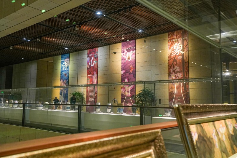 “守护者传播计划·诗心万象——张闻冰陶瓷艺术展”文化影响力持续绽放中(图16) “守护者传播计划·诗心万象——张闻冰陶瓷艺术展”文化影响力持续绽放中(图16)