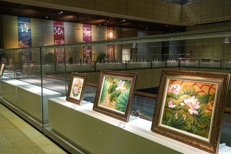 “守护者传播计划·诗心万象——张闻冰陶瓷艺术展”文化影响力持续绽放中(图15) “守护者传播计划·诗心万象——张闻冰陶瓷艺术展”文化影响力持续绽放中(图15)