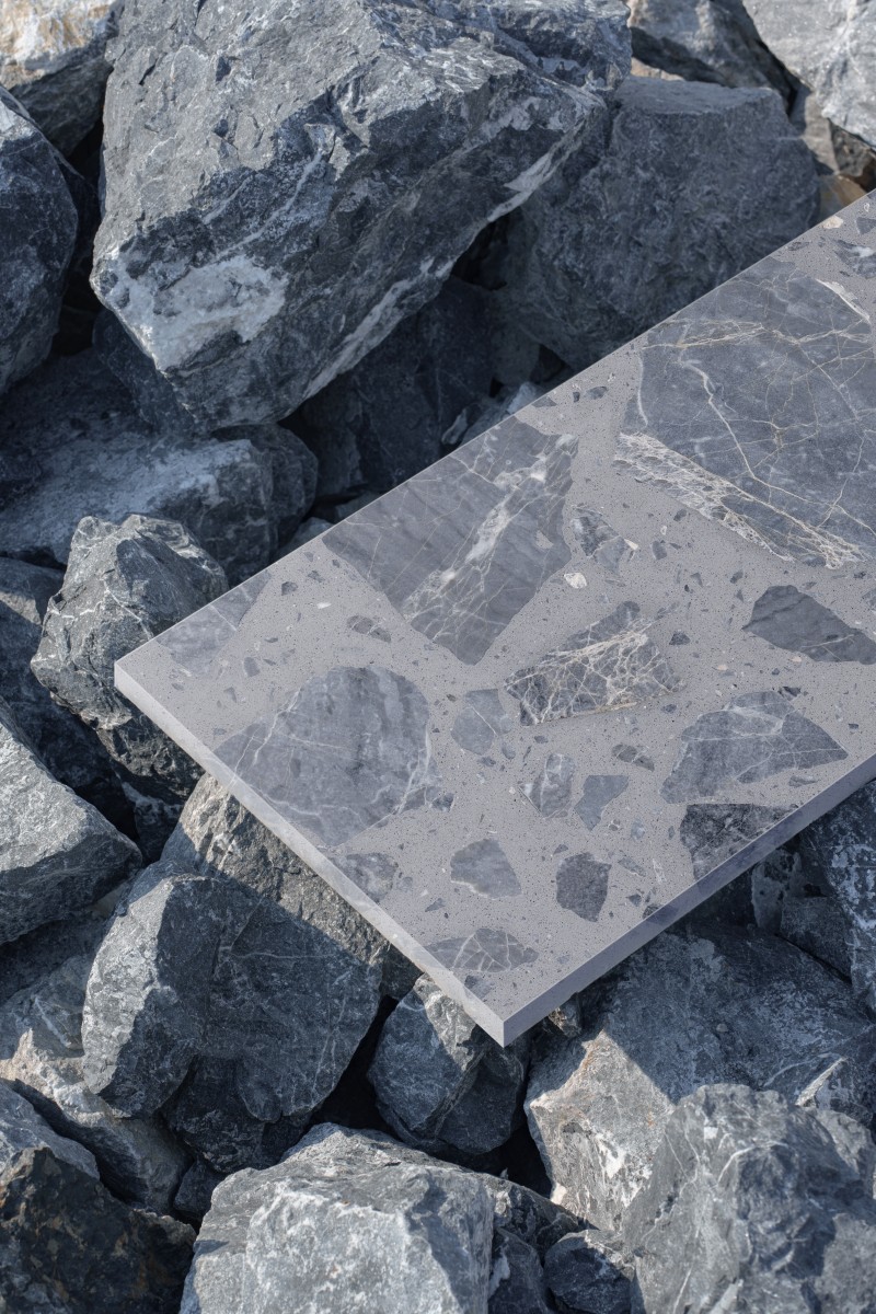 东鹏控股出席2025无锡绿色低碳产业招商对接会，共探城市可持续发展未来(图7)