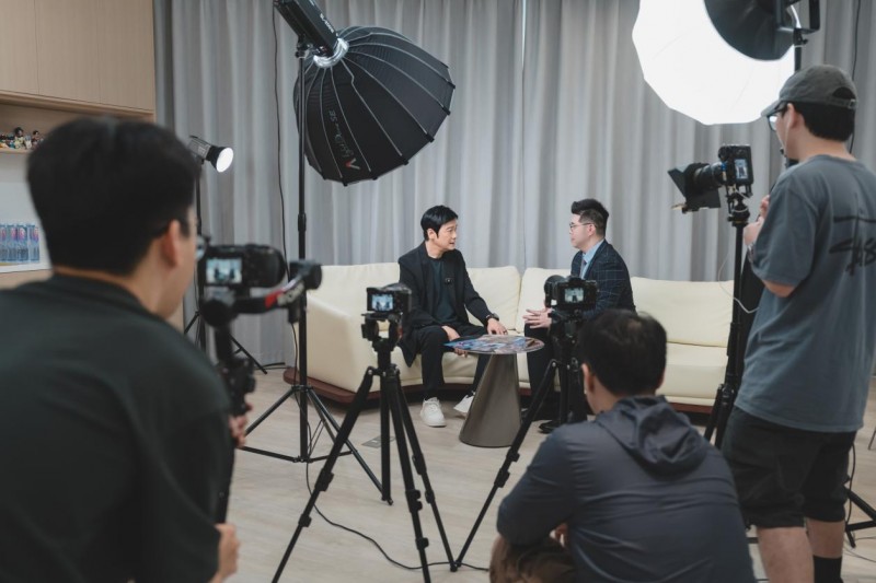 广东空格律师事务所重磅签约著名影星罗嘉良先生 以专业共塑法治新标杆(图6) 广东空格律师事务所重磅签约著名影星罗嘉良先生 以专业共塑法治新标杆(图6)