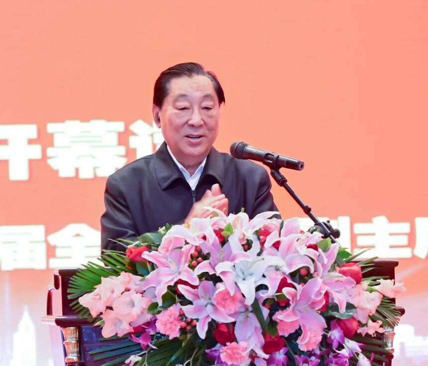 第二届央地合作发展大会在京举行 书画艺术赋能政企融合新篇章(图8) 第二届央地合作发展大会在京举行 书画艺术赋能政企融合新篇章(图8)