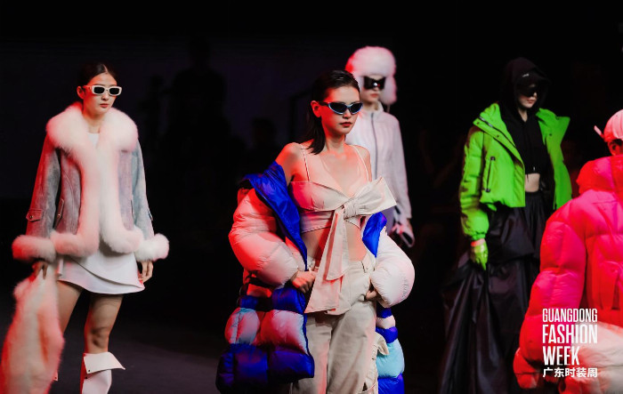 DMDT 女装:破茧成蝶,时尚逆潮(图3) DMDT 女装:破茧成蝶,时尚逆潮